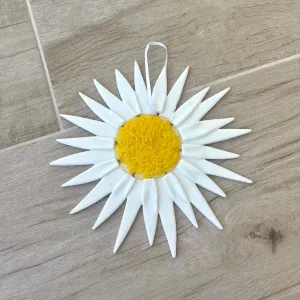 Hanging Glass Daisy